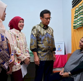 Aliyah Mustika Ilham Dampingi Menkes RI Tinjau Kompleks Kusta Jongaya, Perkuat Penanganan Kusta
