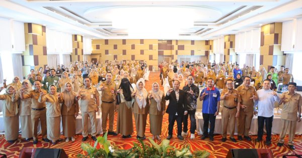 Dari Rak Buku Menuju Pusat Belajar, 76 Sekolah di Makassar Siap Benahi Perpustakaan