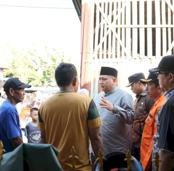 Wali Kota Munafri Tinjau Lokasi Kebakaran di Tallo, Pastikan Kebutuhan Warga Terpenuhi