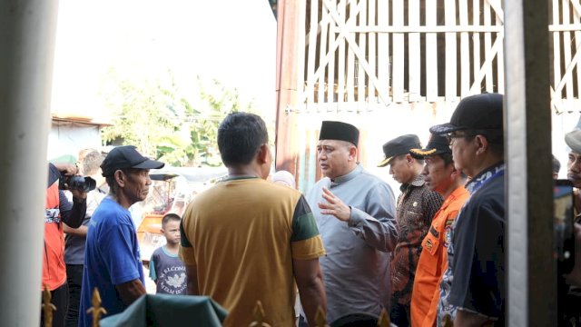 Wali Kota Munafri Tinjau Lokasi Kebakaran di Tallo, Pastikan Kebutuhan Warga Terpenuhi