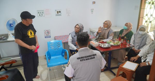 DKP Makassar Bina Pelaku Usaha Penerima Registrasi PSAT-PDUK