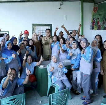 DPPKB Makassar Dorong Lansia Tetap Sehat, Mandiri, Aktif, dan Produktif