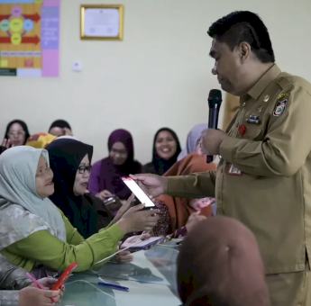DPPKB Makassar Dorong Edukasi Kesehatan Reproduksi dan KB, Wujudkan Keluarga Sehat