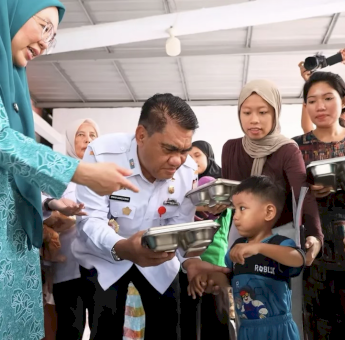 Hari Posyandu ke-41, DPPKB Makassar Dorong Penguatan Layanan Ibu dan Anak