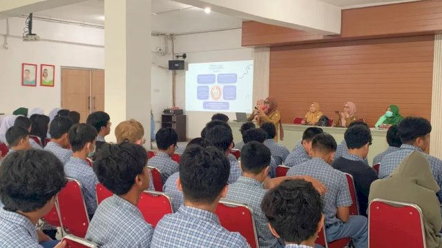 DPPKB Makassar Dorong Remaja Sehat dan Berencana melalui PIK-R