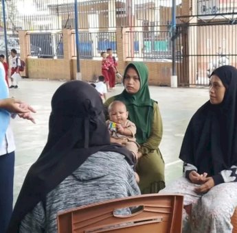 DPPKB Makassar Dampingi Orang Tua melalui Edukasi BKB