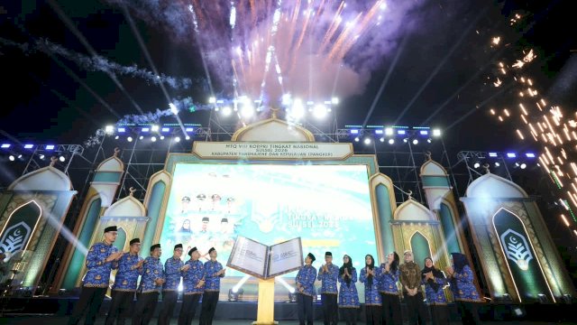 Wali Kota Makassar Dampingi Menteri Agama Tutup MTQ VIII KORPRI Nasional di Pangkep