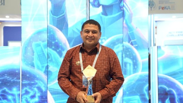 Sukses Percepat Digitalisasi Layanan Pemerintah, Munafri Antar Makassar Raih Predikat Kota TP2DD Terbaik 2026