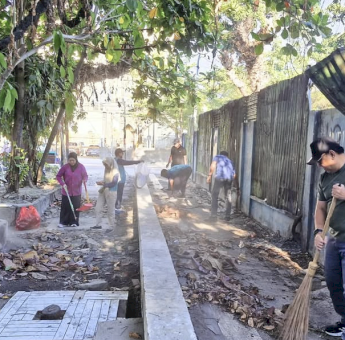 DPMPTSP Makassar Ikut Aksi Bersih-Bersih World Cleanup Day 2026
