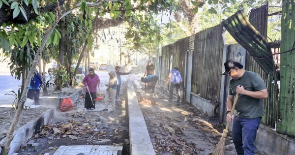 DPMPTSP Makassar Ikut Aksi Bersih-Bersih World Cleanup Day 2026