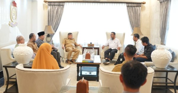 UNHAS-Pemkot Makassar Bangun Kolaborasi Olah Sampah Organik Jadi Pakan Ayam Alope