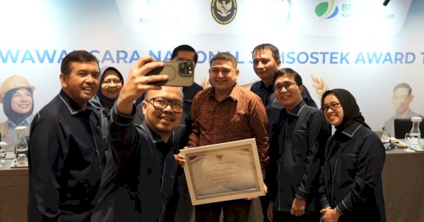 Pemkot Makassar Perkuat Jaminan Sosial Pekerja Rentan, Appi Paparkan Inovasi di Jamsostek Award