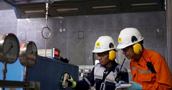 PLN Kerahkan 230 Teknisi, Pemulihan Listrik Sulsel Masih Berlangsung