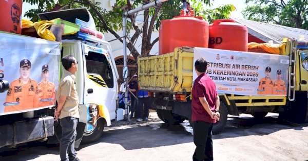 Jadi Penopang Pasokan Air Bersih, PDAM Makassar Salurkan 2.550 Meter Kubik Air Bersih untuk Warga Terdampak Kekeringan