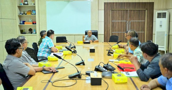 PDAM Makassar Kaji Pengembangan Jaringan Pipa untuk PT Eastern Pearl Flour Mills