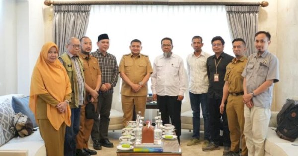 Pemkot Makassar -Unhas Kolaborasi Penanganan Sampah Organik