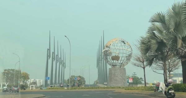 DPRD Makassar Imbau Warga Gunakan Masker di Tengah Kabut Asap