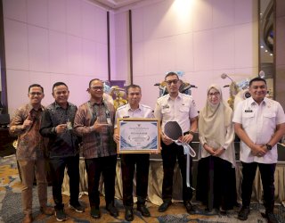 Berdayakan dan Lindungi Pekerja Rentan, Makassar Raih Terbaik I Jamsostek Award 2026